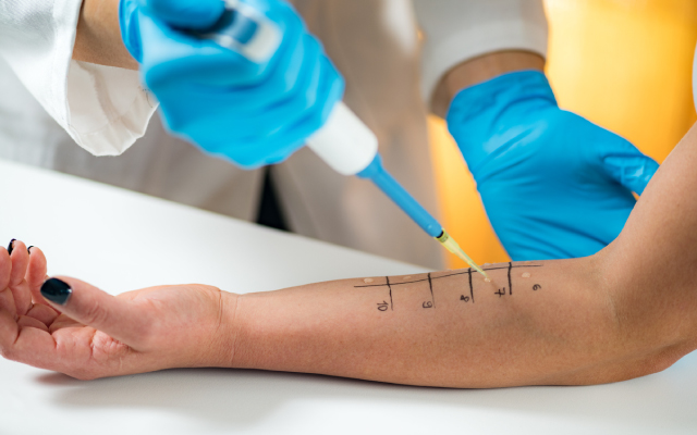 Un traitement immunosuppresseur devrait-il &ecirc;tre interrompu au cours d'une infection&nbsp;?