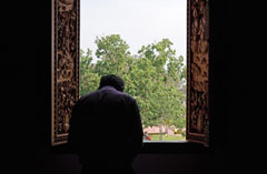 Des consommations plus importantes de glucides et de sucres rapides sont associ&eacute;es &agrave; une plus forte activit&eacute; de la maladie dans la spondyloarthrite axiale