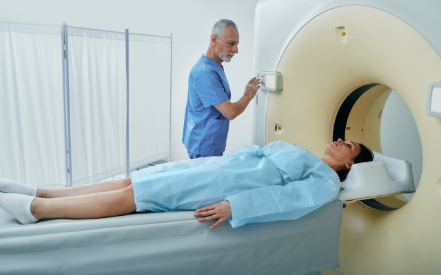 PR, cancers et biothérapies : analyse du registre japonais IORRA