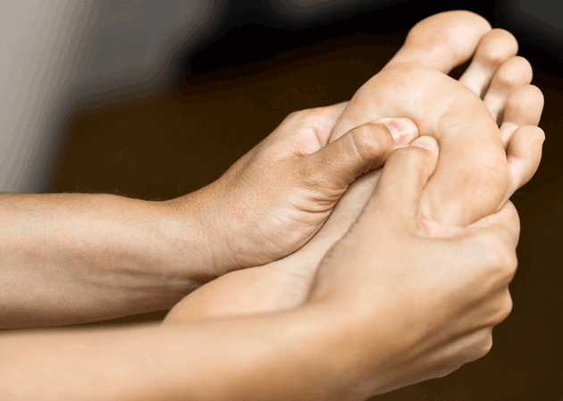 Int&eacute;r&ecirc;t de l'apr&eacute;milast dans le traitement de la pustulose palmoplantaire&nbsp;: &eacute;tude multicentrique