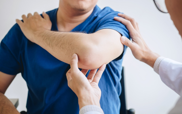 PRP et coxarthrose : un niveau de preuve d'efficacit qui repose sur des tudes de qualit  faible ou moyenne  !