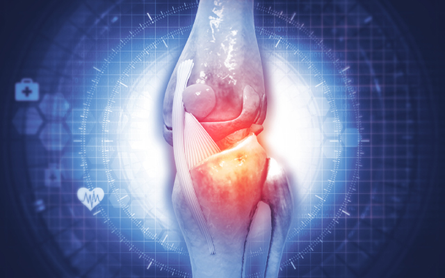 Quel est l'effet des traitements de la spondyloarthrite axiale sur le risque fracturaire ?