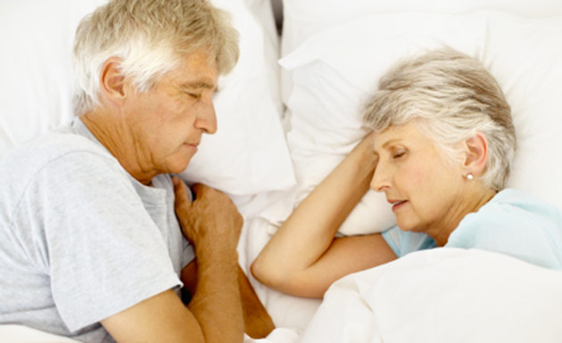 Modifications multimodales de l'IRM associes aux symptmes non moteurs du trouble du comportement en sommeil  mouvements oculaires rapides chez les patients atteints de la maladie de Parkinson