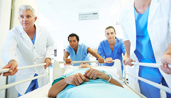 Un r�f�rentiel in�dit pour l'intubation en urgence, hors bloc op�ratoire et soins critiques